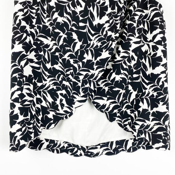 J Crew Scalloped Hem Split Back Floral Sleeveless Blouse  Womens Size XS - Picture 10 of 10